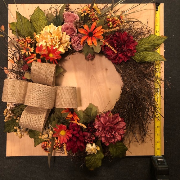 Fall Wreath - Picture 2 of 3